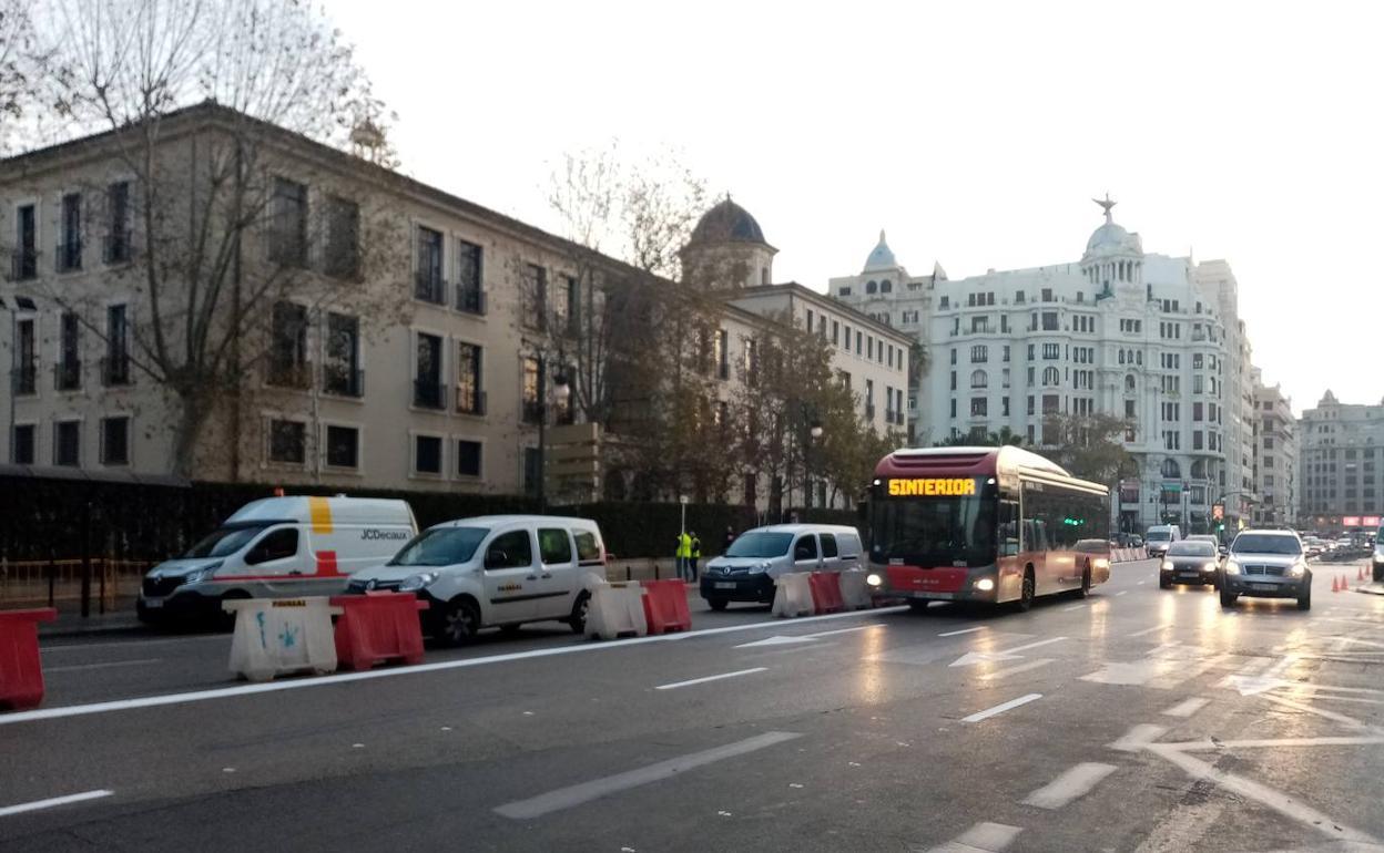 La macroparada de la EMT de la calle Xàtiva recibirá otras cinco líneas nocturnas