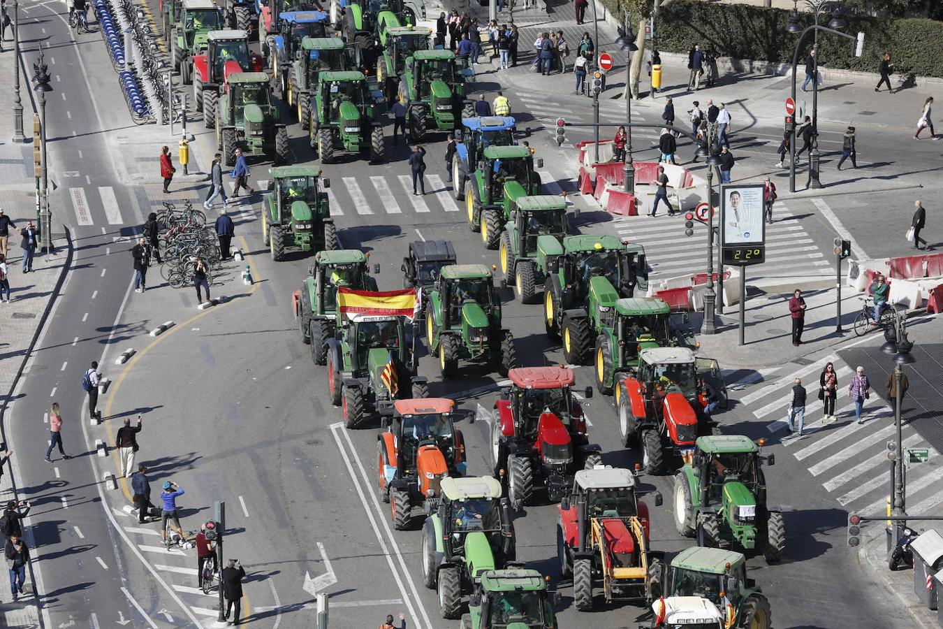 Fotos: Manifestación de tractores en el centro de Valencia