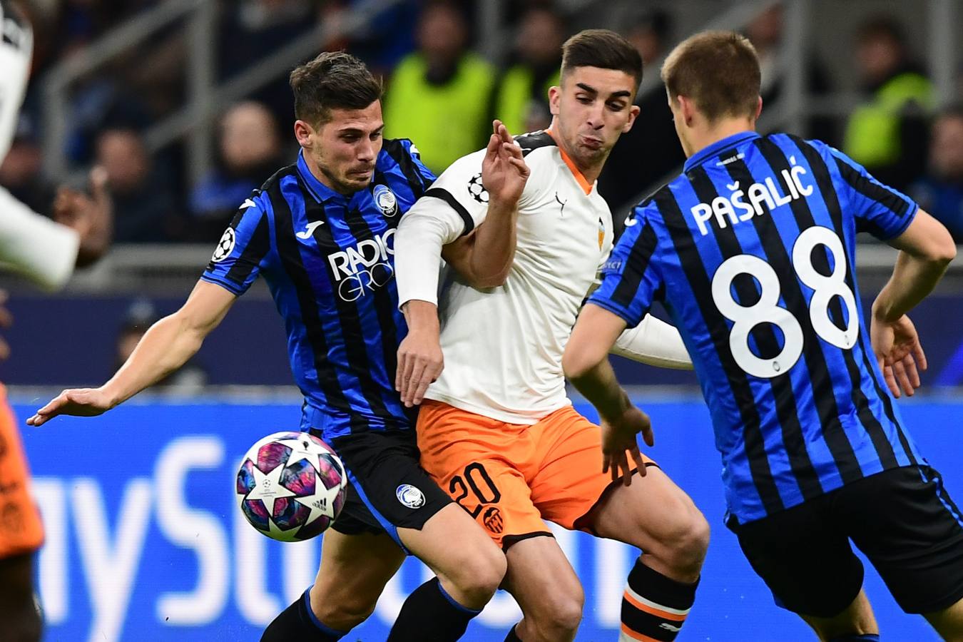 Fotos: Atalanta-Valencia CF: las mejores imágenes del partido