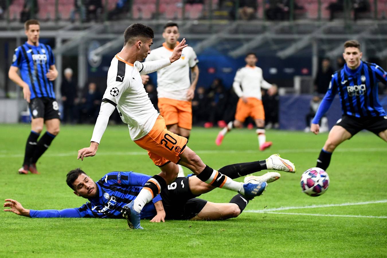 Fotos: Atalanta-Valencia CF: las mejores imágenes del partido