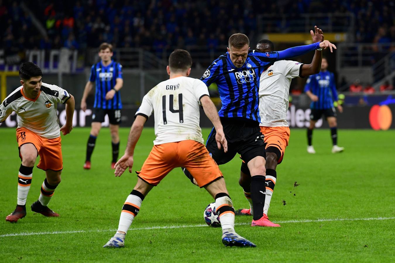 Fotos: Atalanta-Valencia CF: las mejores imágenes del partido