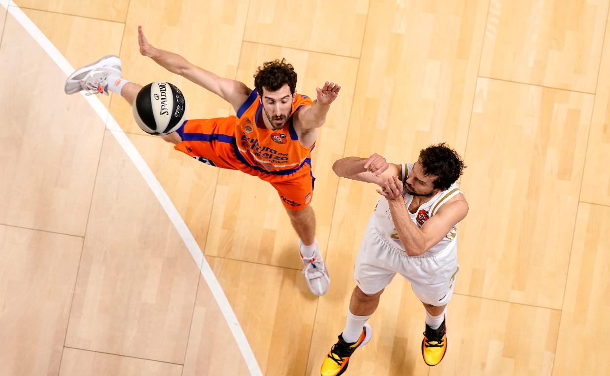 Vives y Lull durante la semifinal de la Copa del Rey en Málaga 