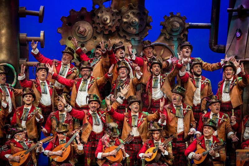 El Concurso Oficial de Agrupaciones Carnavalescas (COAC) que se celebra en el Gran Teatro Falla de Cádiz ha llegado a su fin con la celebración de la Gran Final este viernes. Estos han sido los ganadores: COMPARSAS: 1º Tino Tovar: Oh capitán, my capitán - 2º Martínez Ares: La chusma selecta - 3º Remolino: Los encaidenaos- 4º Jona: Los aislados || CUARTETOS: 1º El cuarteto del more... - 2º Vida y obra de Juan Carlos I, Bajo D - 3º Cari, resiste || CHIRIGOTAS: 1º Los Cadizfornia - 2º No aguantamos más... vamos de impacientes - 3º Los Geni de Cádi - 4º Estrés por cuatro || COROS: 1º La colonial- 2º Tócame- 3º Creaciones S.A. - 4º Al sonar las doce