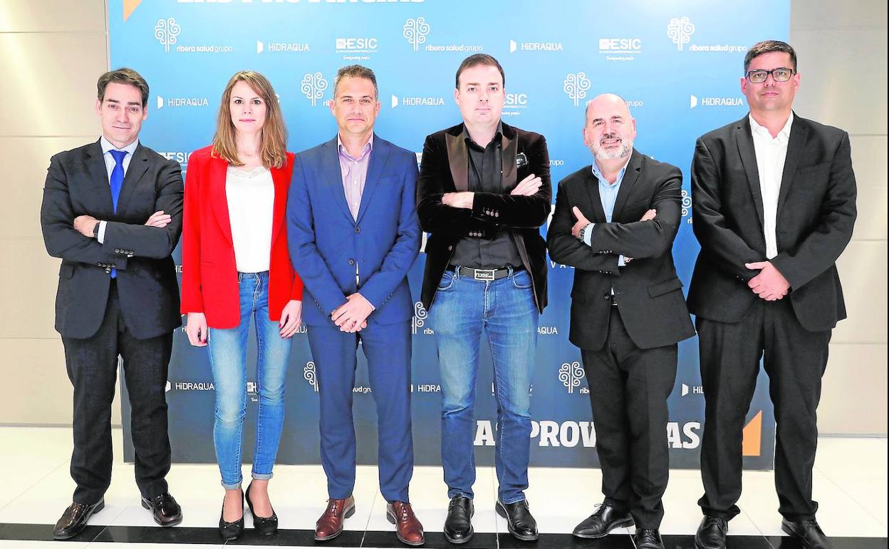 José Miguel Berné; Tania Menéndez; Fernando Gisbert; David Vivancos; Juanma Díez; Antonio Sánchez.