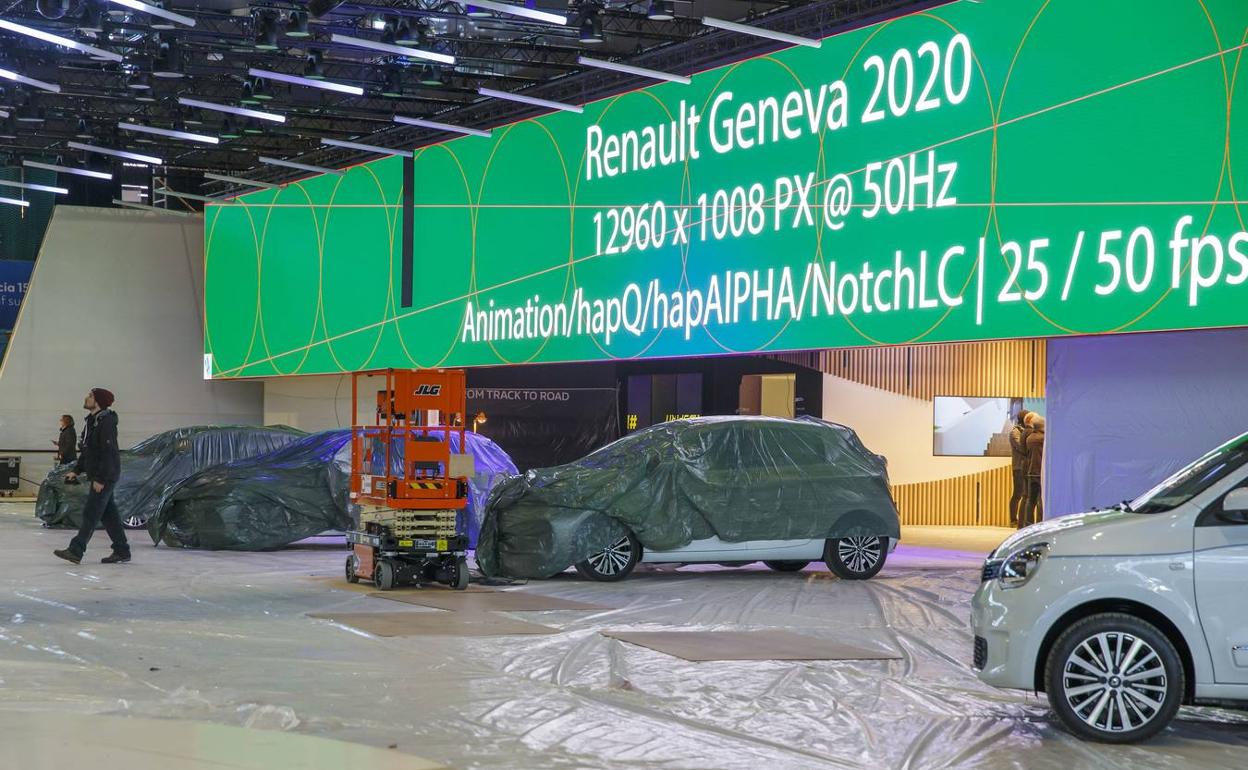 Preparativos del Salón del Automóvil de Ginebra.