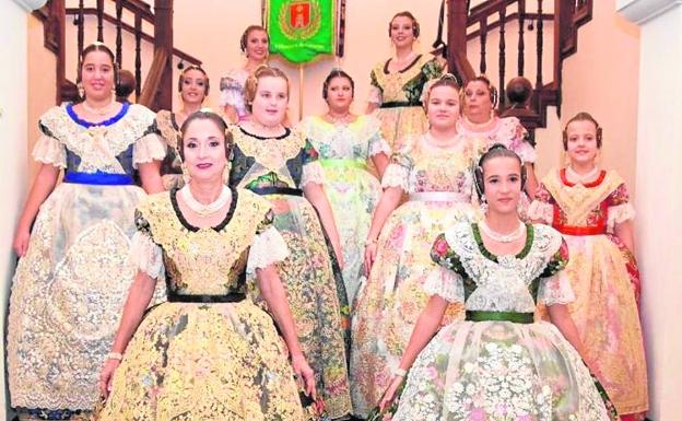 Las representantes falleras de Villanueva de Castellón.