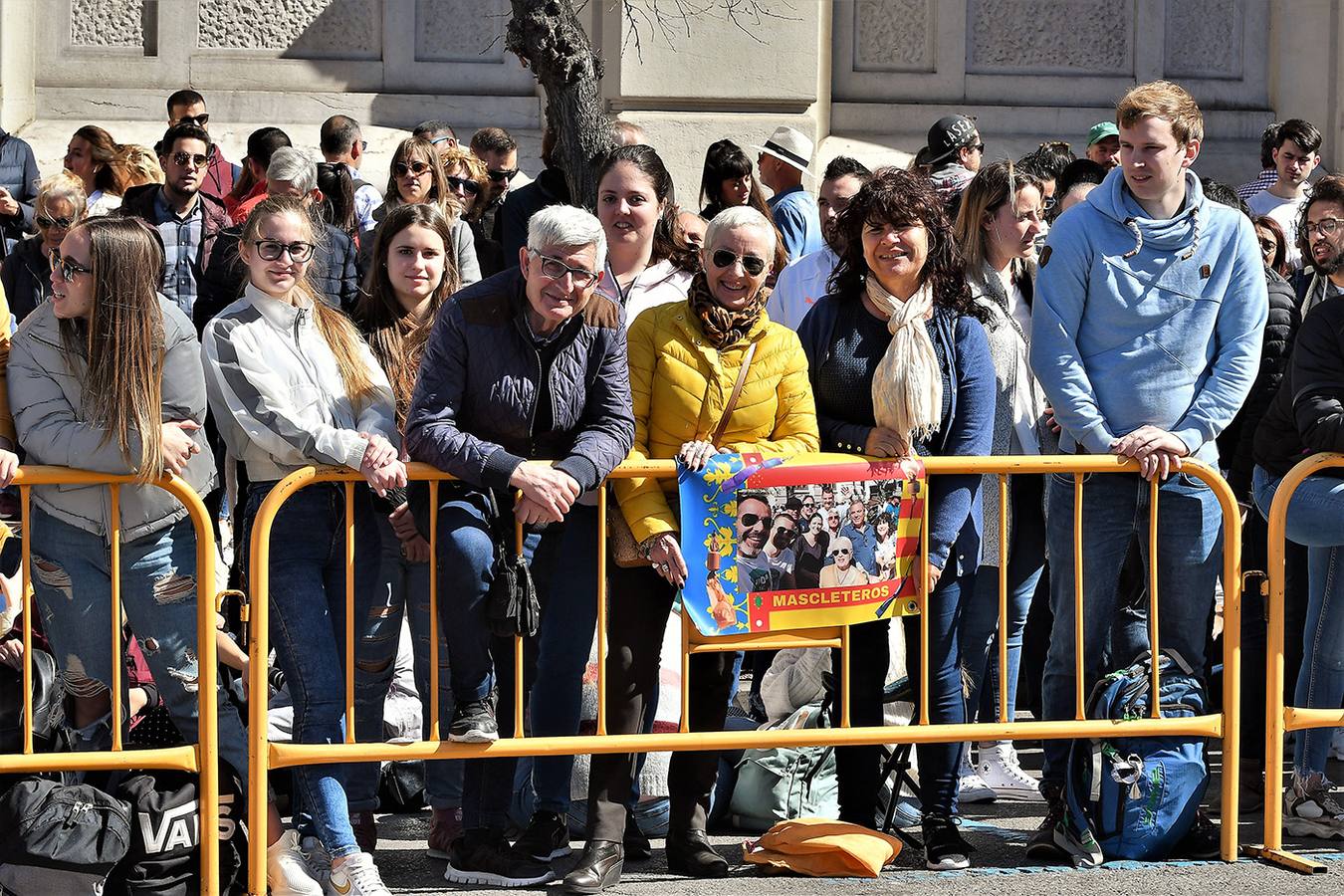 Fotos: Búscate en la mascletà de hoy, martes 3 de marzo