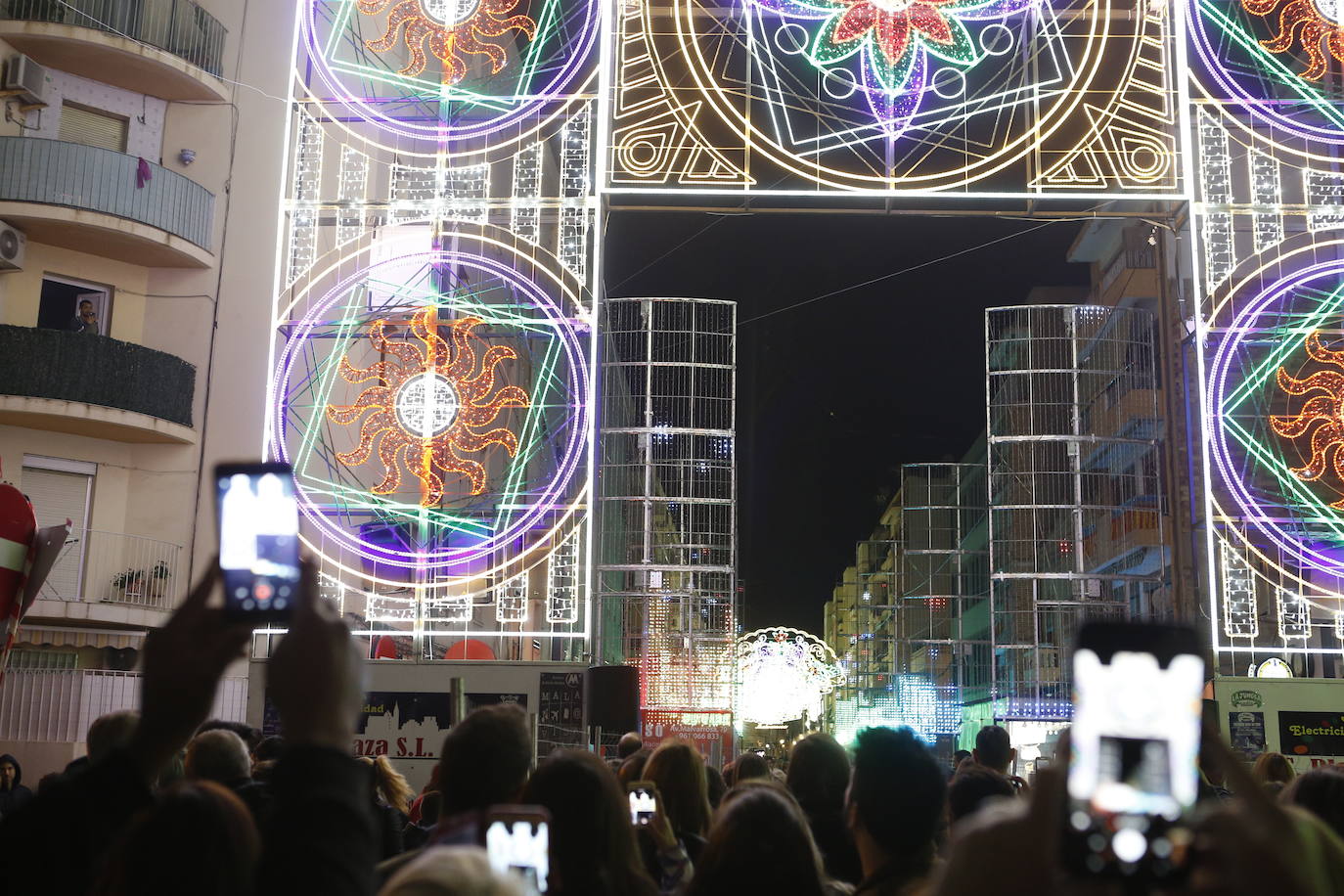 Encendido de la Falla Malvarrosa