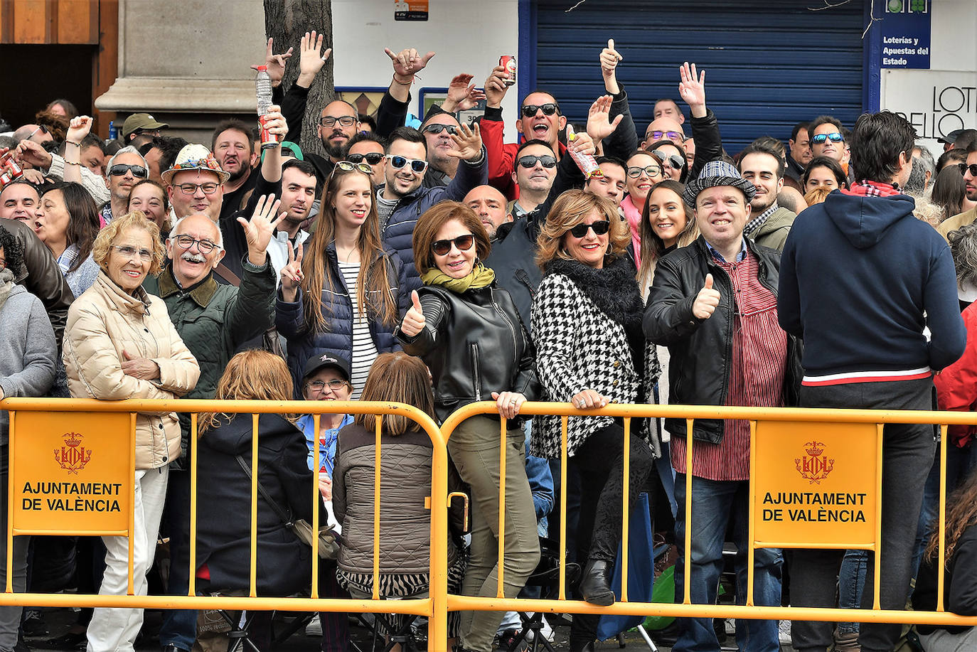 Fotos: Búscaté en la mascletà del sábado 7 de marzo de 2020