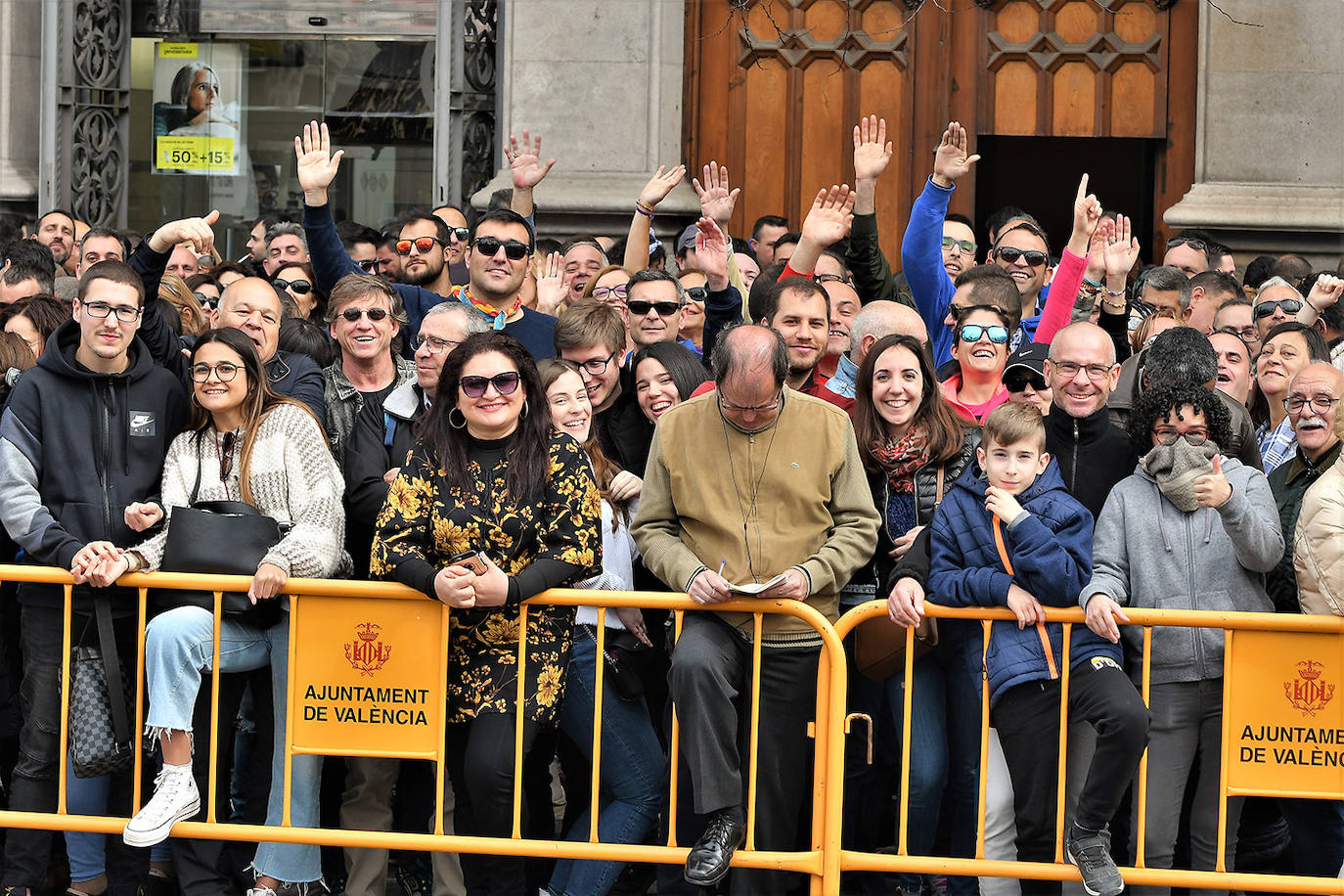 Fotos: Búscaté en la mascletà del sábado 7 de marzo de 2020