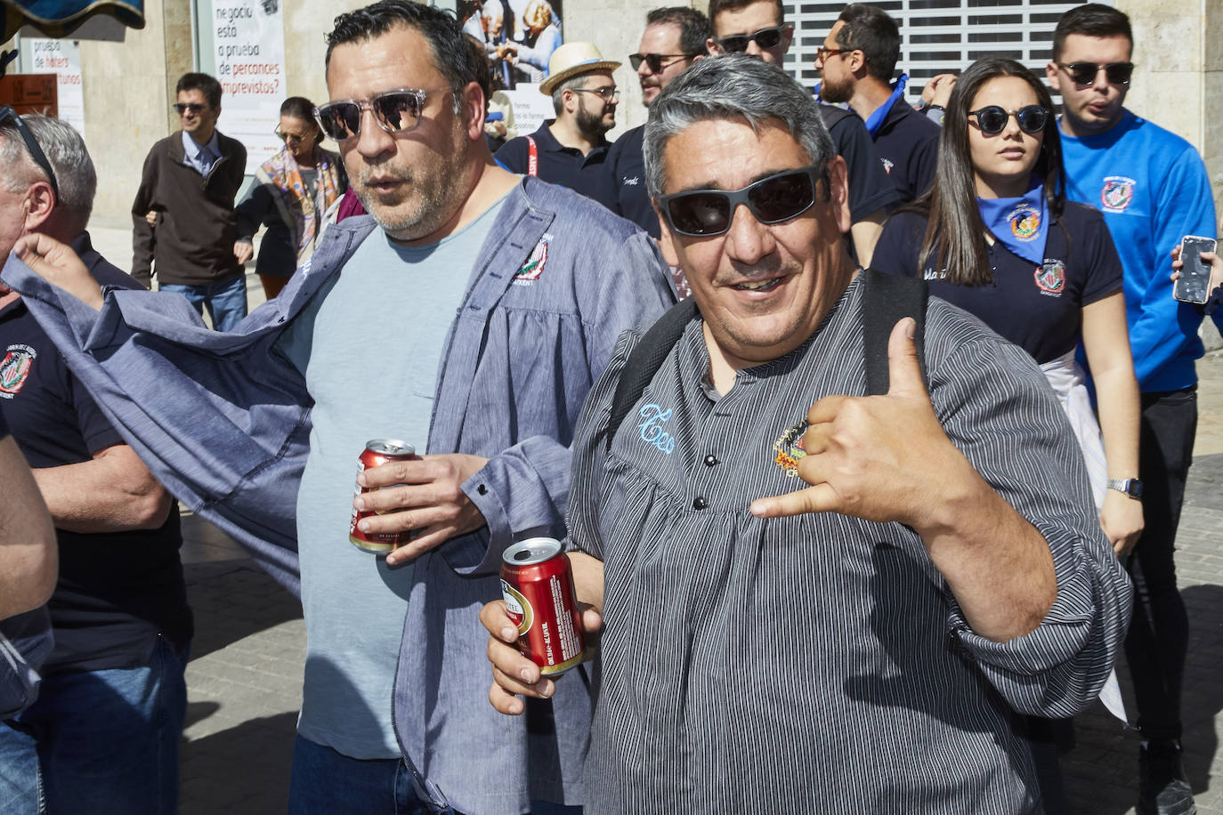 Llegan los días grandes de la fiesta. Las calles de Valencia ya están a rebosar. Ya huele a Fallas y a paella. 