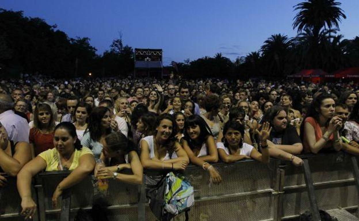 Imagen de archivo de un concierto en Viveros en la Feria de Julio. 