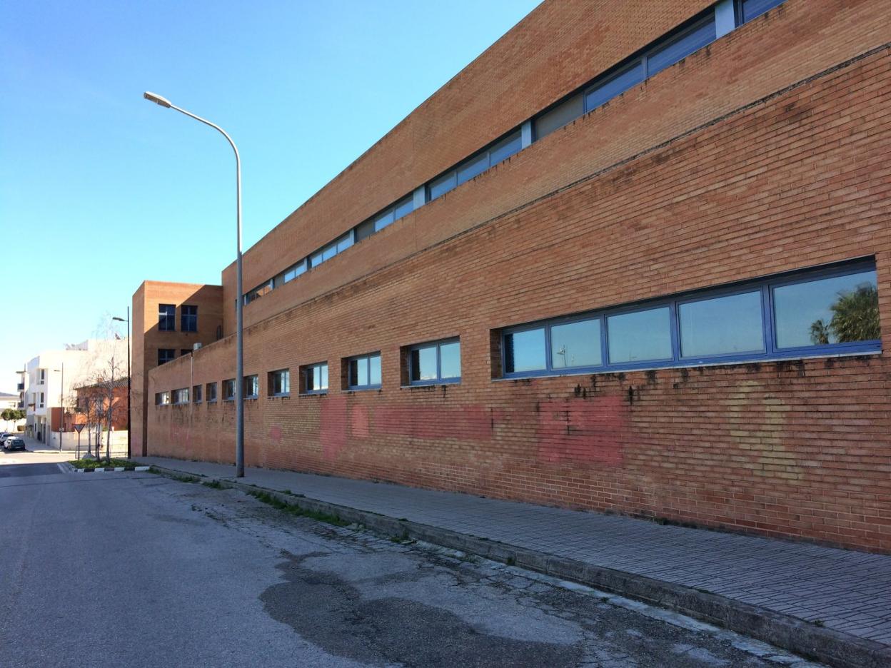 Instituto Vall de la Safor, en la localidad de Villalonga. ó.de la dueña
