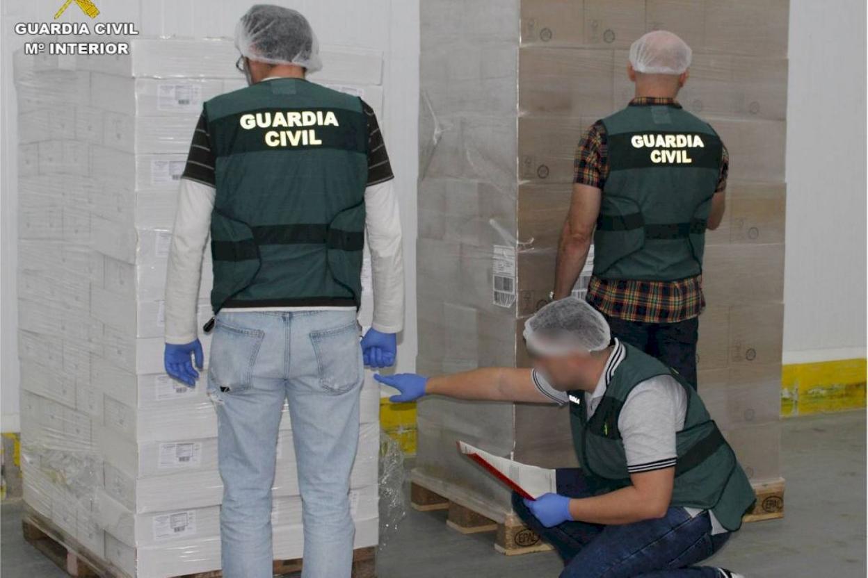 Agentes de la Guardia Civil. LP