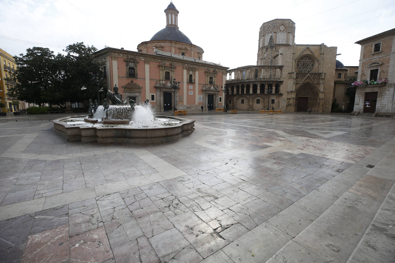 Plaza de la Virgen de Valencia