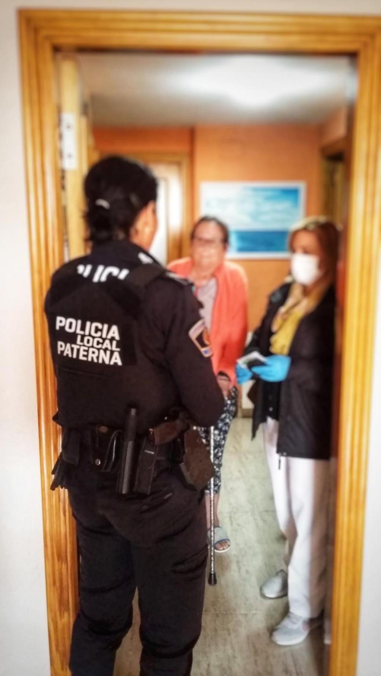 Paterna presta ayuda a domicilio a un centenar de vecinos en solo dos días