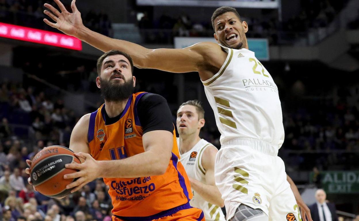 Bojan Dubljevic (i), en una imagen de archivo.