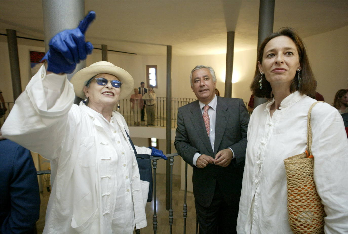 Paola Dominguín junto a su madre, Lucía.