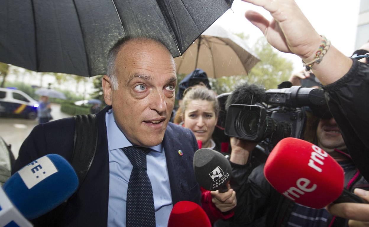 Tebas, en Valencia durante el juicio que se celebró por el partido entre el Zaragoza y el Levante