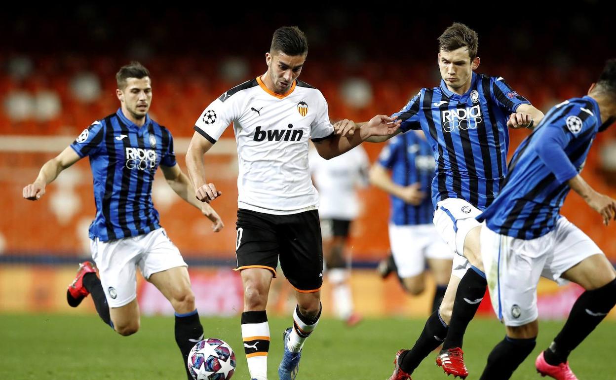 Ferran Torres, durante el partido de vuelta contra el Atalanta