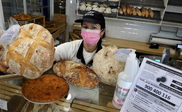 Denunciado por comprar el pan a 15 kilómetros de casa