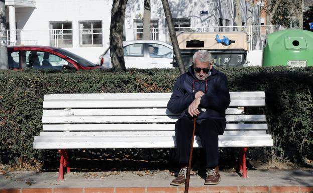 Cuánto tiempo hay que trabajar para poder cobrar la pensión de jubilación