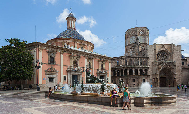 Plaza de la Virgen