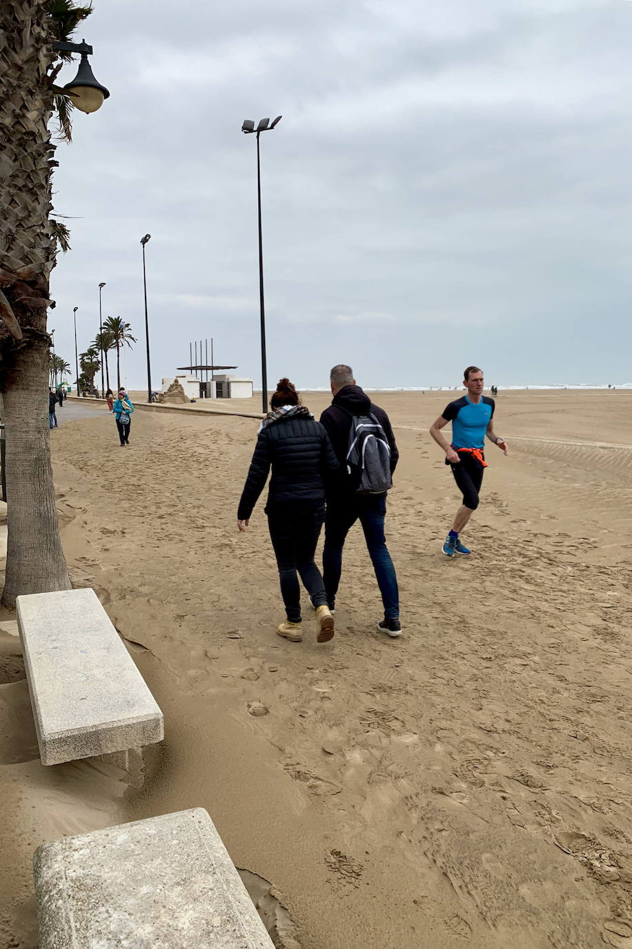 Arena de la orilla de las playas de la ciudad (en imagen, la Malvarrosa)