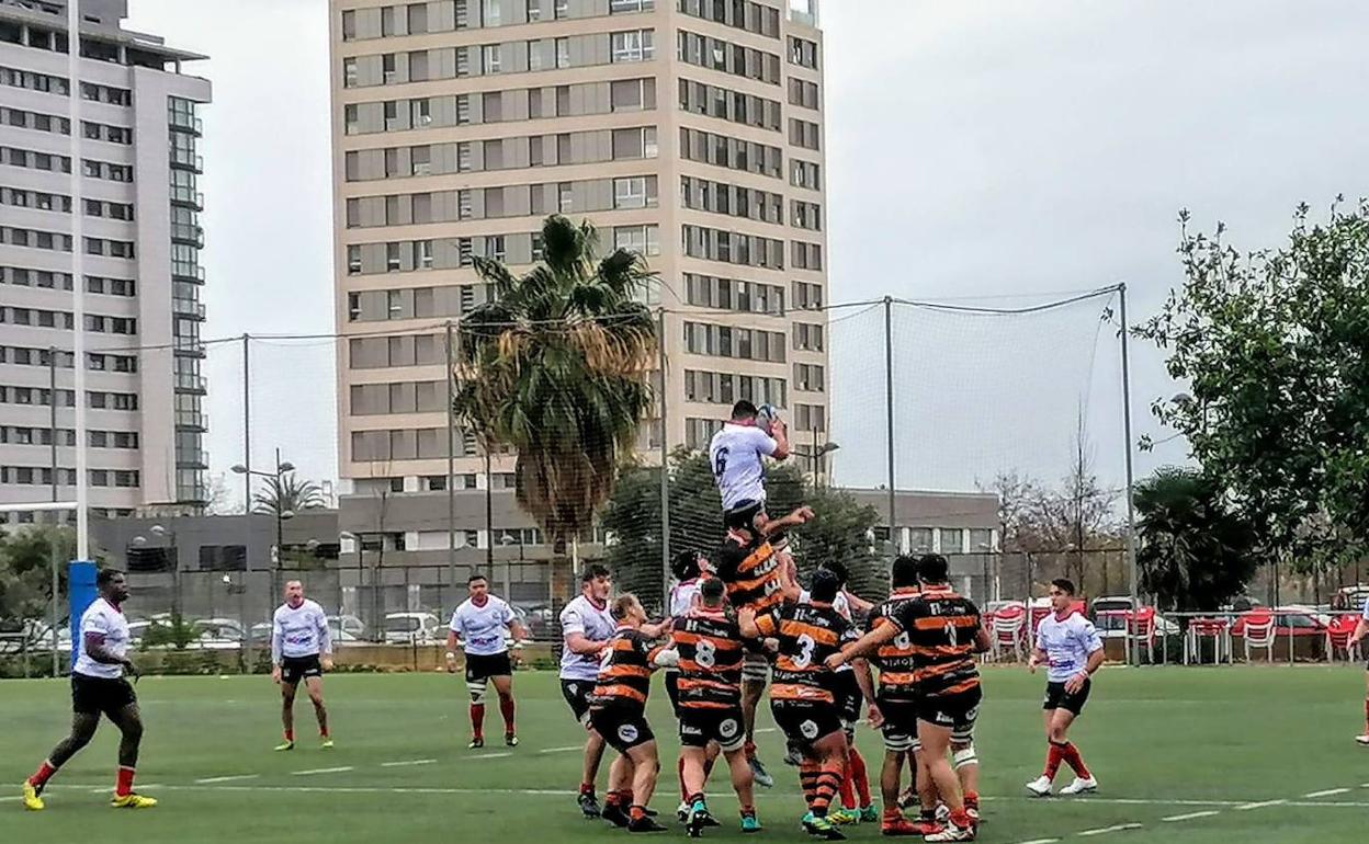 Les Abelles y el CAU se despiden del ascenso