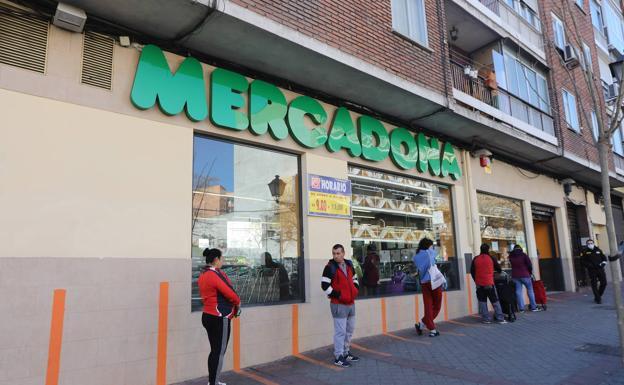 Mercadona venderá mascarillas a partir del 14 de mayo y modificará su horario de apertura