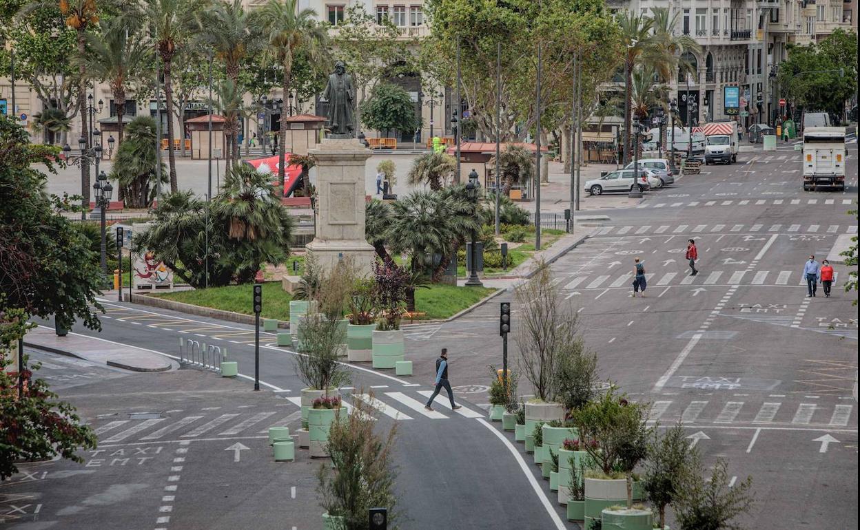 La nueva imagen de la plaza del Ayuntamiento, en obras.