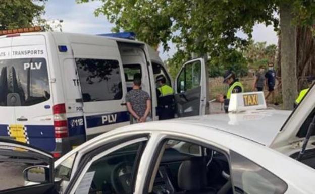 Un taxista da positivo en alcohol, cocaína y cannabis en Valencia