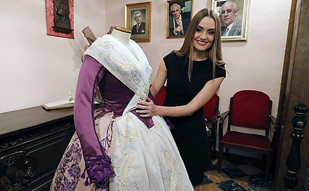 Consuelo Llobell: «No me importaría hacer una segunda Crida a los falleros» 