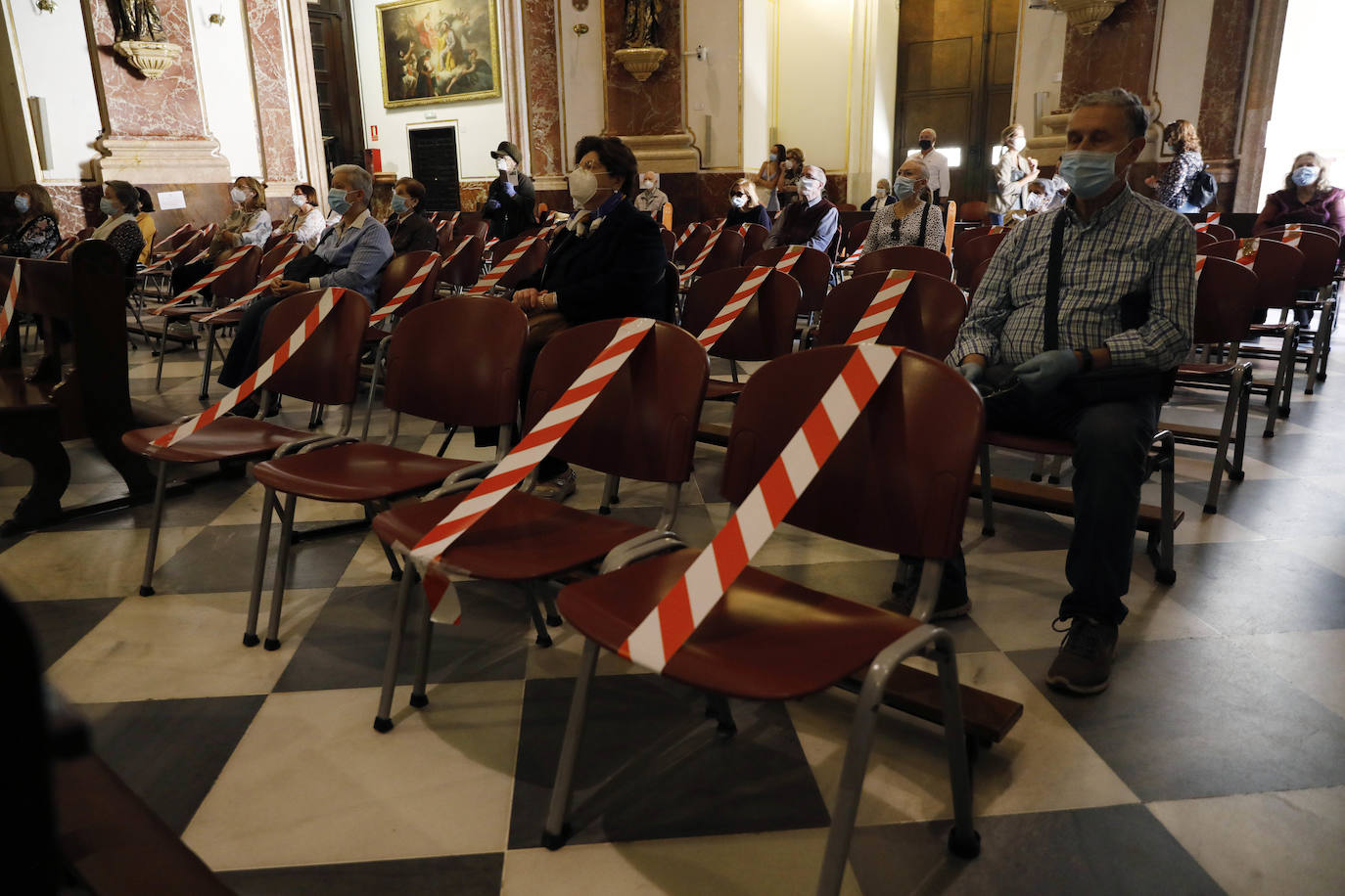 Fotos: Primer día de la fase 1 en Valencia: Así han reabierto las playas, museos, iglesias...