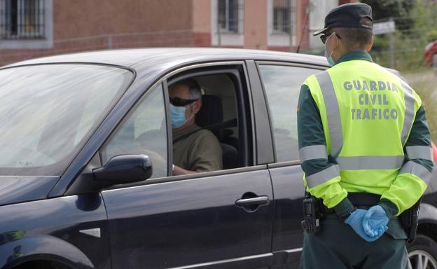 Llegan nuevas multas por el uso de vehículos y mascarillas en la fase 1 de desescalada