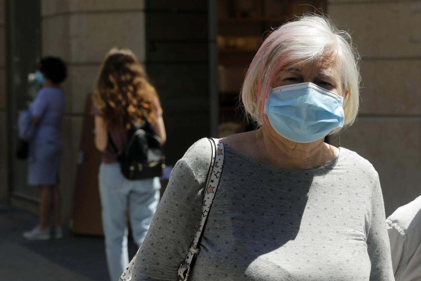 Fotos: Tercer día de la fase 1 en Valencia: las mascarillas toman la calle