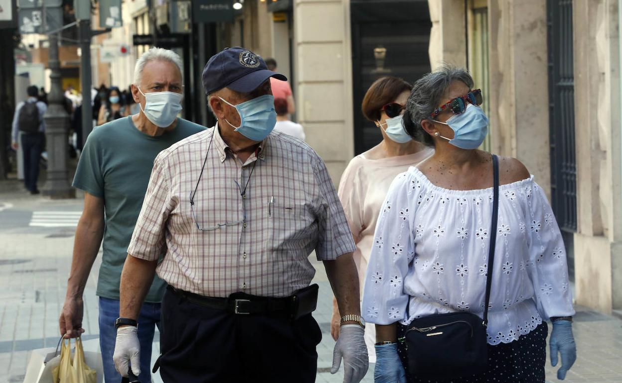 Viandantes hoy, en Valencia