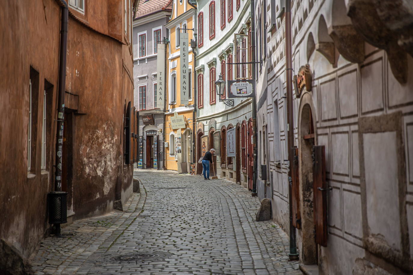 Cesky Krumlov (República Checa). Patrimonio Mundial de la Cultura de la Unesco, es un popular destino turístico en la región de Bohemia del Sur. 