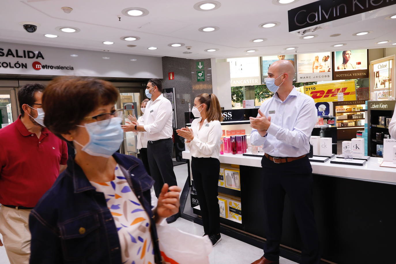 Reapertura de los centros comerciales en Valencia tras el confinamiento