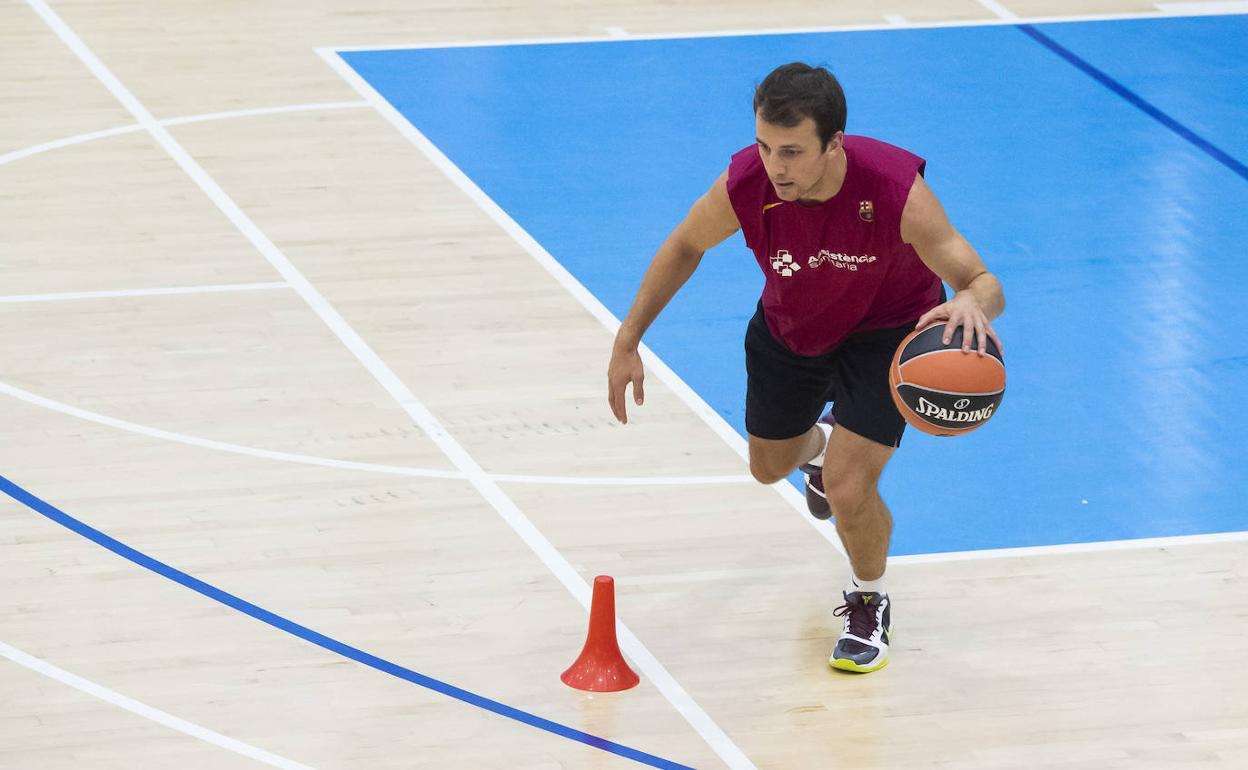 Kevin Pangos, durante un entrenamiento de preparación de la Fase Final. 