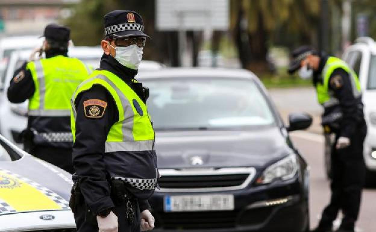 25 denuncias en dos días por no usar mascarilla en el coche