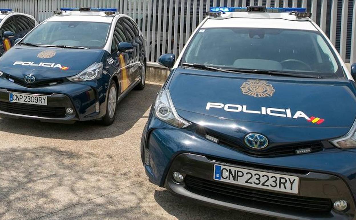 Coches de la Policía Nacional.