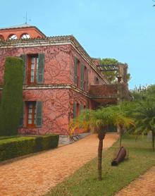 Imagen secundaria 2 - El Jardín de L'Albarda es un icono del mundo de la jardinería mediterránea. 