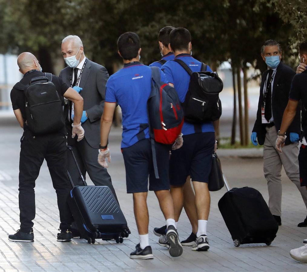 Fotos: El derbi entre el Valencia y el Levante, en imágenes