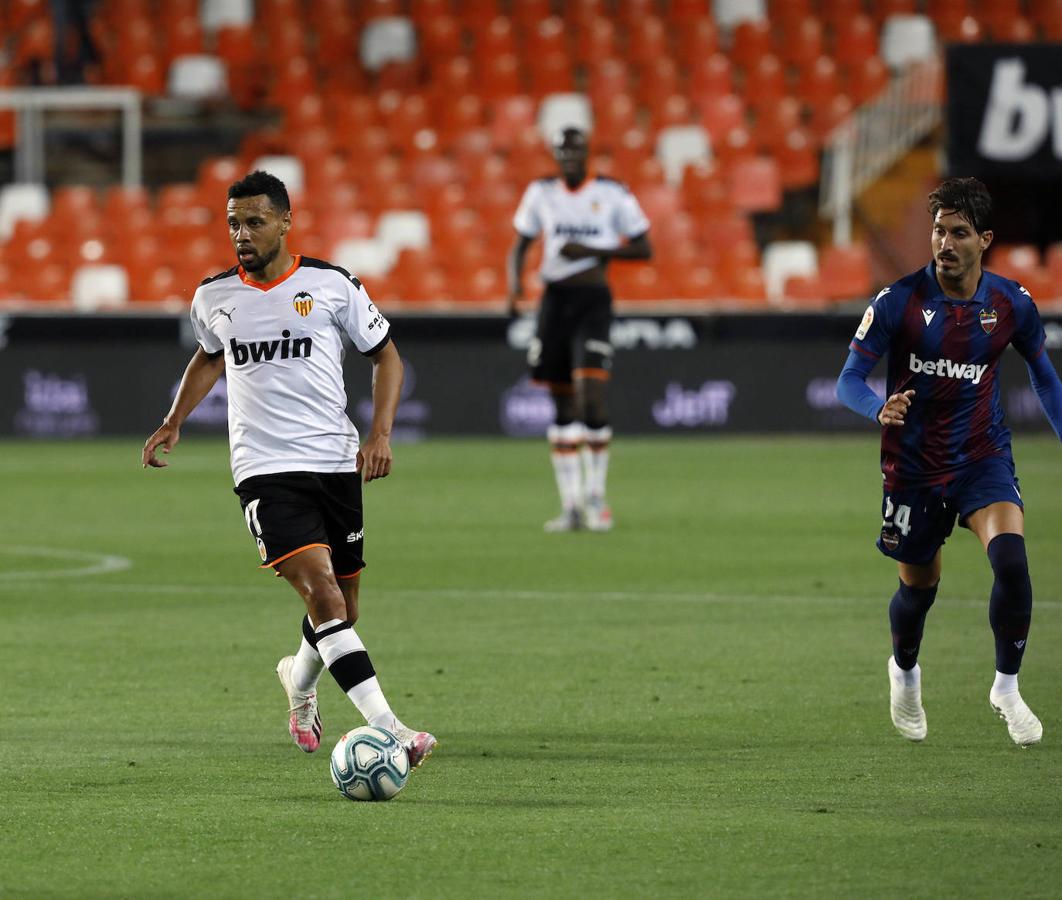 Fotos: El derbi entre el Valencia y el Levante, en imágenes