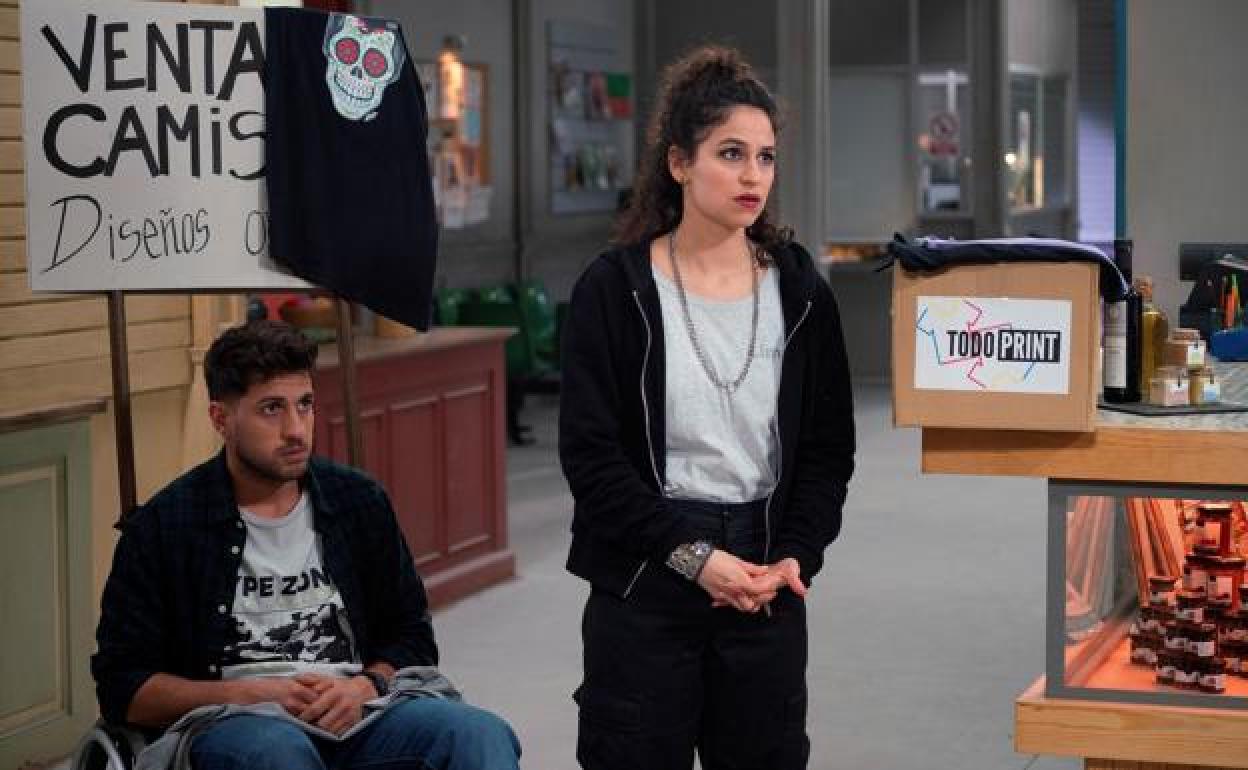 Bárbara Mestanza es Carla en 'Mercado Central'. 
