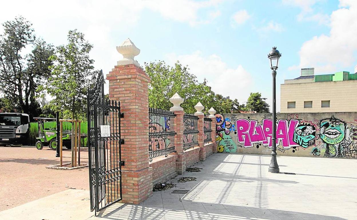 El muro que bordea el museo valenciano se derribará. 