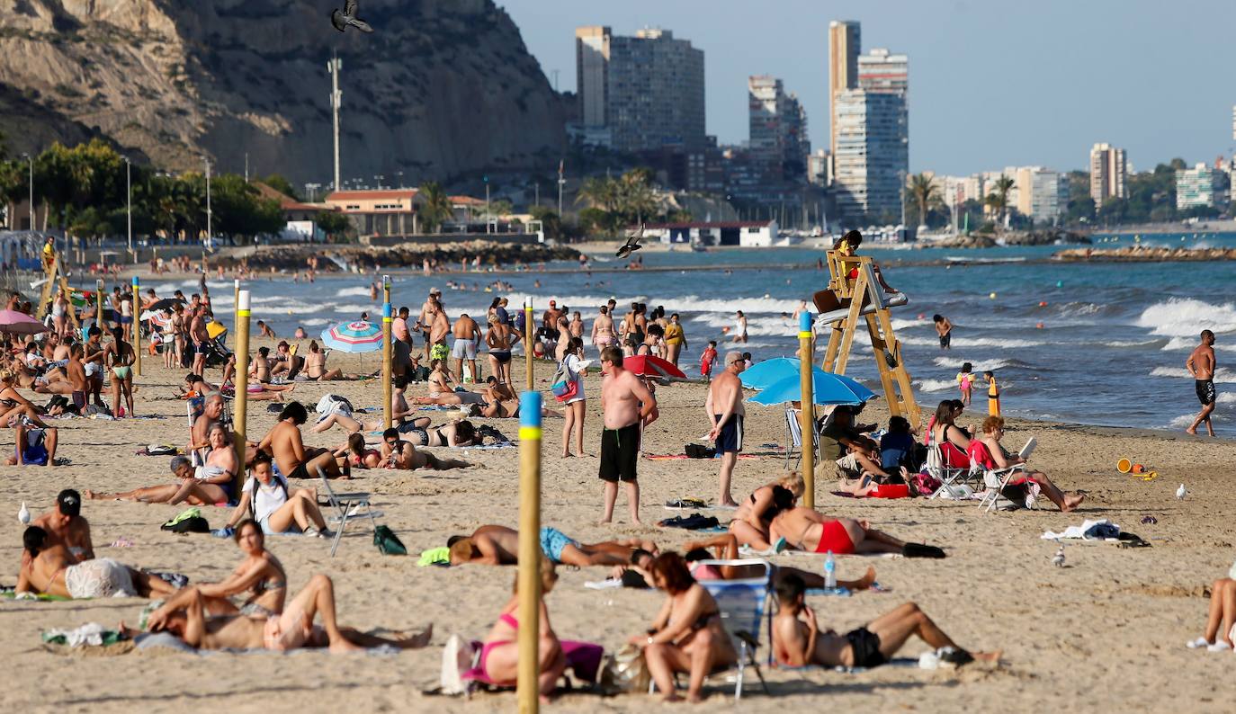 Playa del Postiguet, en Alicante.