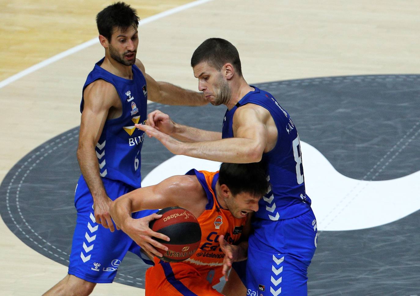 Fotos: San Pablo Burgos-Valencia Basket, en imágenes