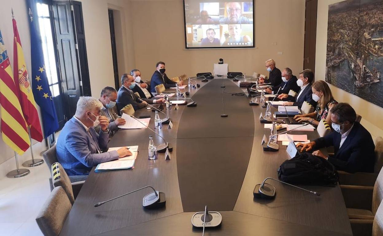 La reunión de este viernes del consejo de administración del Puerto de Valencia.